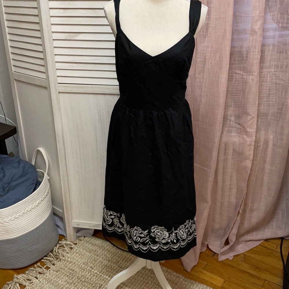LOFT black and embroidered white Dress